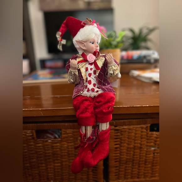 Cynthia Rowley Elf Doll with Heart Pattern Valentine Day - Picture 7 of 8